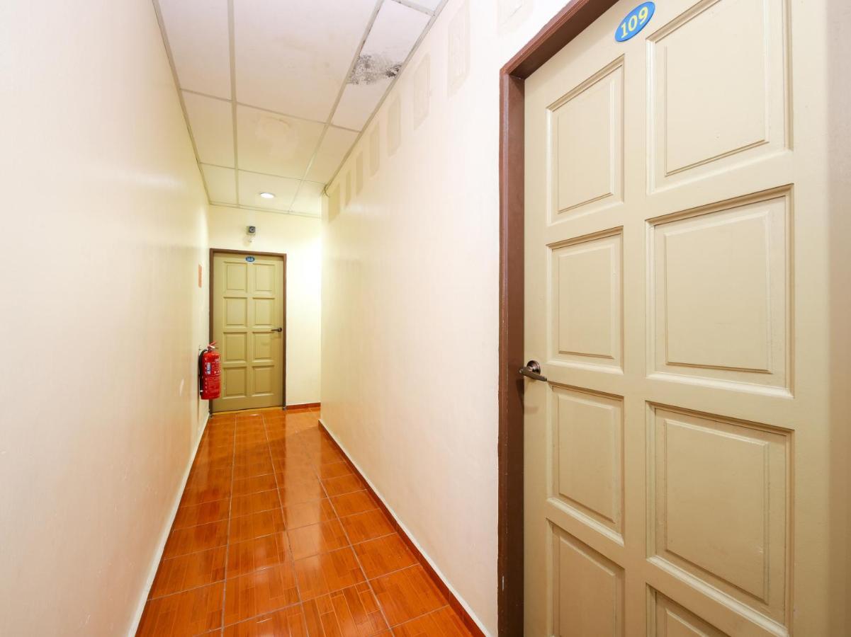 Hotel Oyo 89763 Bluewater Mersing Exterior foto